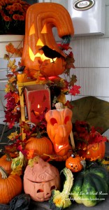 Halloween Display https://lolajack-global.jp.net/getting-into-the-spirit-of-halloween-insert-spooky-music-here/
