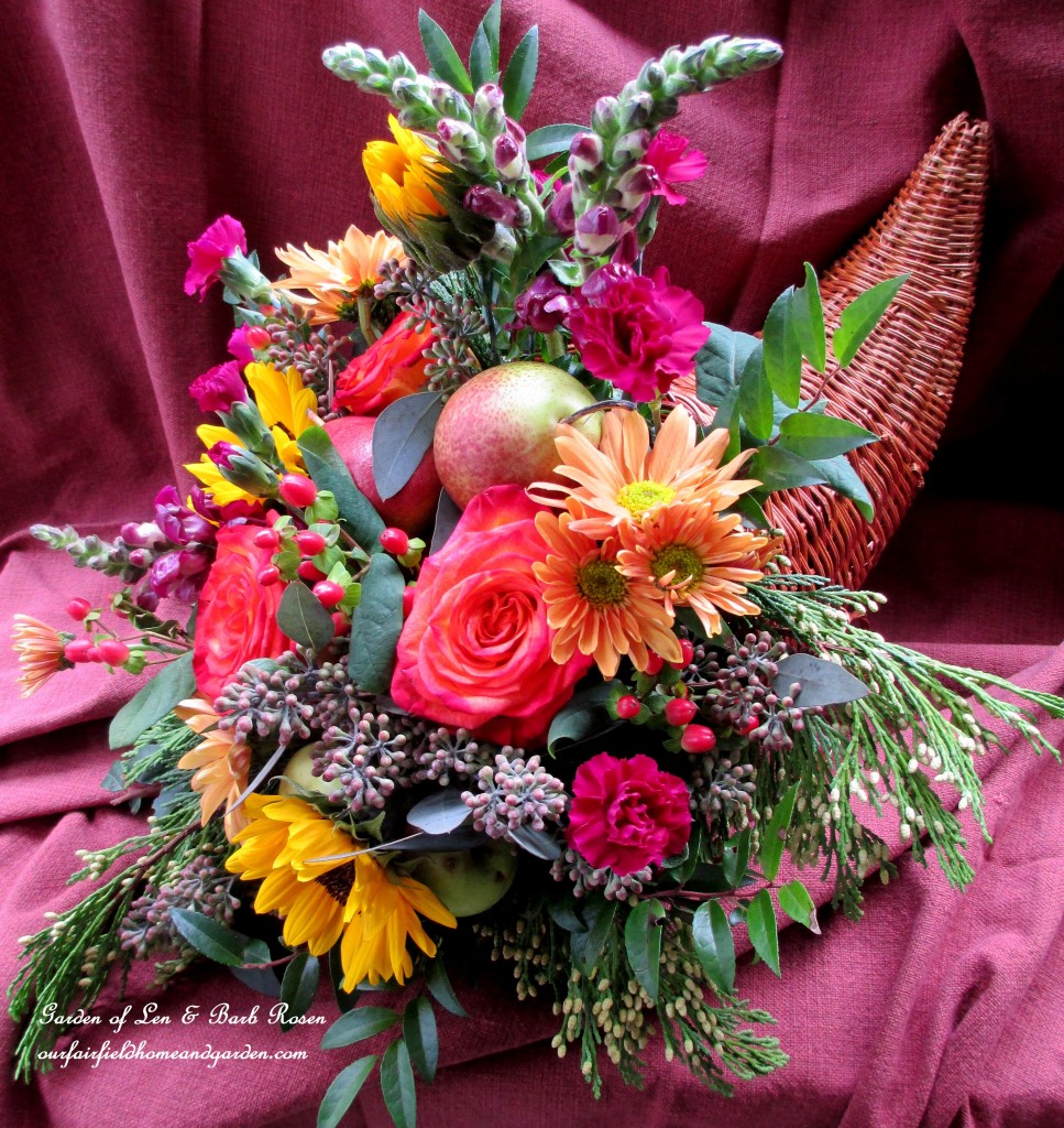 cornucopia https://lolajack-global.jp.net/happy-thanksgiving-make-a-cornucopia-of-fresh-fruit-flowers-for-a-centerpiece/