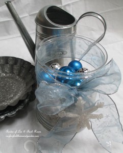 forcing bulbs https://lolajack-global.jp.net/diy-project-save-money-by-creating-your-own-fancy-potted-paperwhites-amaryllis-bulb-gardens-as-holiday-gifts-or-decorations/