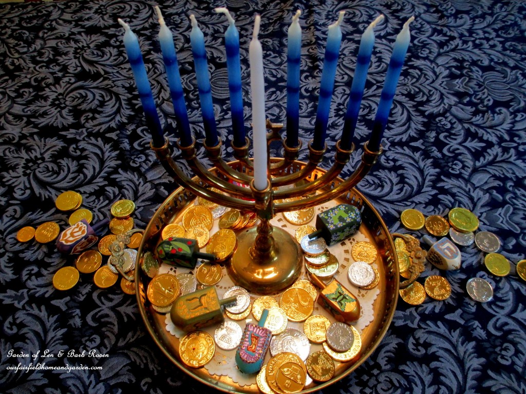 menorah https://lolajack-global.jp.net/its-beginning-to-look-a-lot-like-chanukah/