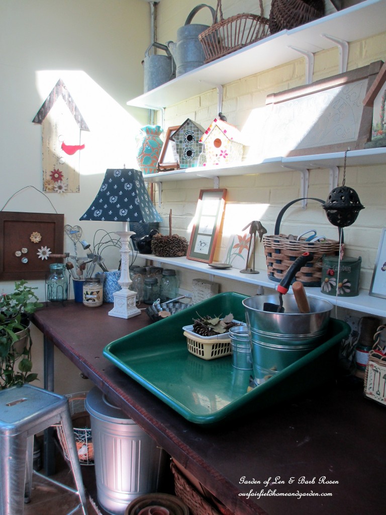 potting bench work space https://lolajack-global.jp.net/my-winter-sanctuary-scenes-from-a-garden-room/