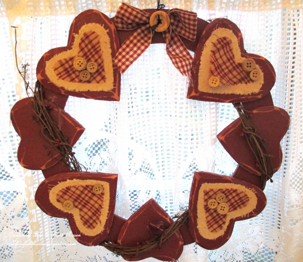 wreath of hearts in the kitchen window https://lolajack-global.jp.net/be-my-valentine-valentine-decor/
