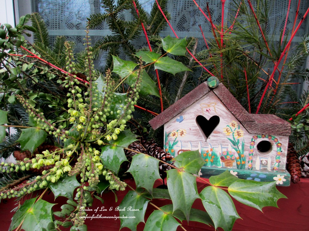Little heart birdhouse in the kitchen deck window box https://lolajack-global.jp.net/heart-home-valentines-day-is-coming/