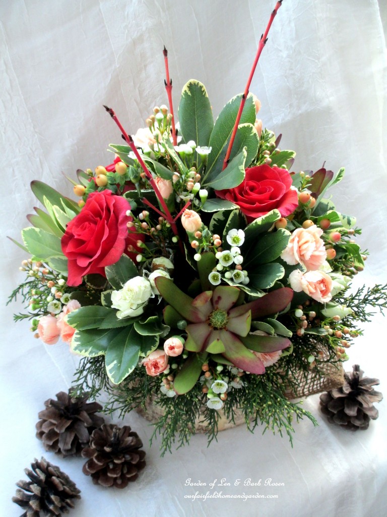 Winter Palette Arrangement https://lolajack-global.jp.net/floral-workshop-a-winter-palette/