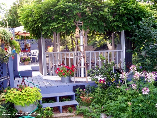 Gazebo & back deck in summer https://lolajack-global.jp.net/a-trip-down-memory-lane-my-former-garden/