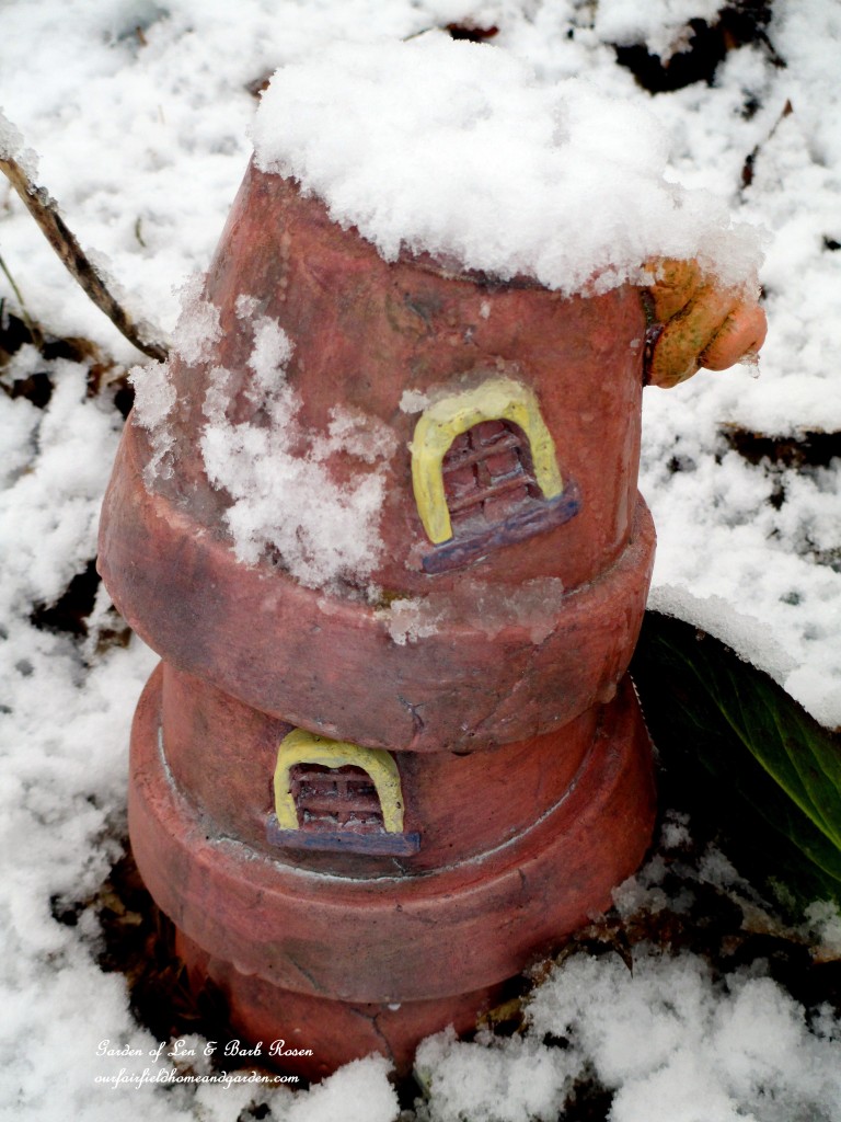 Fairy House for rent https://lolajack-global.jp.net/spring-snow-march-25th-the-groundhog-lied/