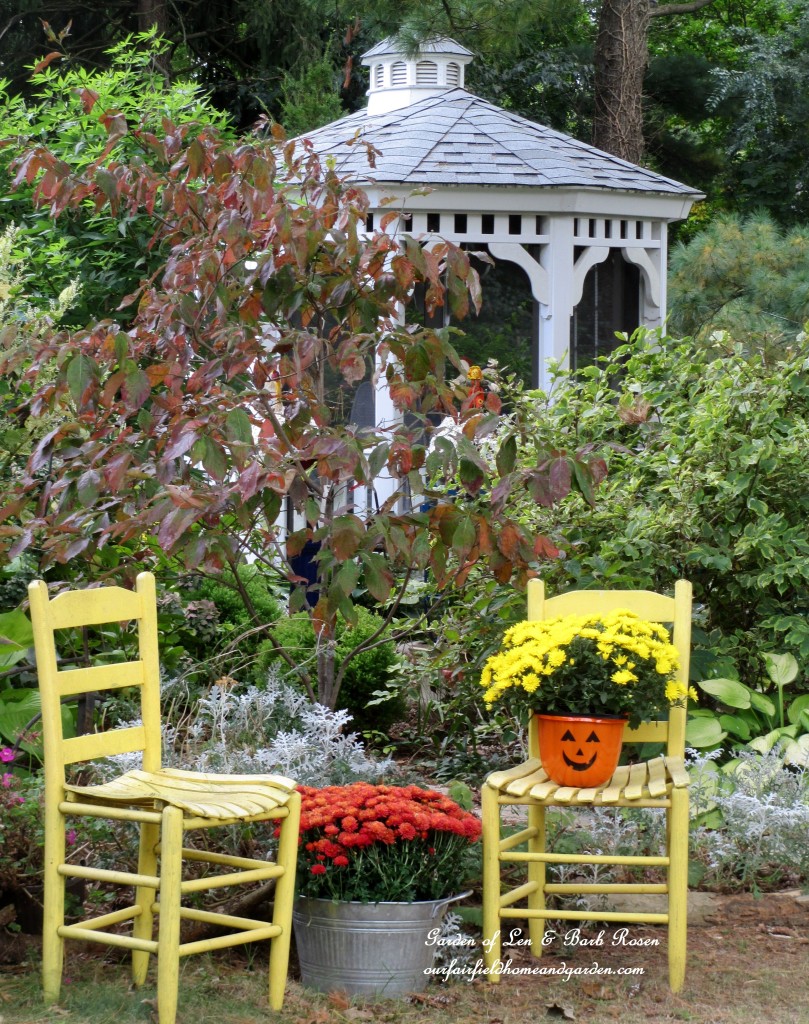 Fall Gazebo Garden https://lolajack-global.jp.net/fall-decorating-at-our-fairfield-home-and-garden/