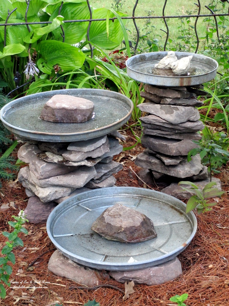 Stacked Stone Birdbaths https://lolajack-global.jp.net/diy-project-stacked-stone-bird-baths/