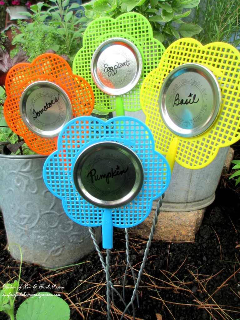 Fly Swatter Plant Markers https://lolajack-global.jp.net/kitschy-kitchen-garden-accents/
