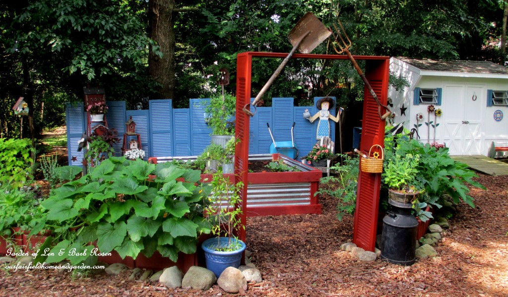 The Shutter Garden https://lolajack-global.jp.net/salvaged-the-32-shutter-challenge-repurposing-shutters-in-the-garden/