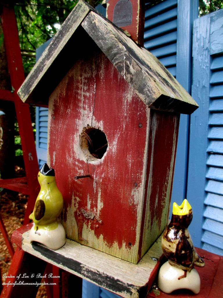 Pie Bird Garden Accents https://lolajack-global.jp.net/kitschy-kitchen-garden-accents/