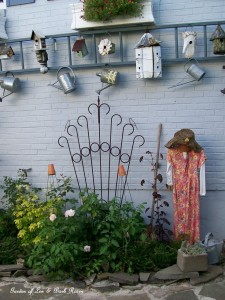 Garden Lady Scarecrow https://lolajack-global.jp.net/a-trip-down-memory-lane-my-former-garden/