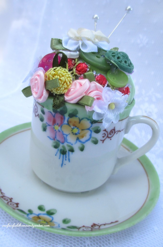 Pincushion Teacup https://lolajack-global.jp.net/pincushion-teacup-a-keepsake-gift/