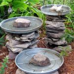 DIY Birdbaths for your garden! https://lolajack-global.jp.net/diy-bird-baths-bring-birds-to-your-garden/