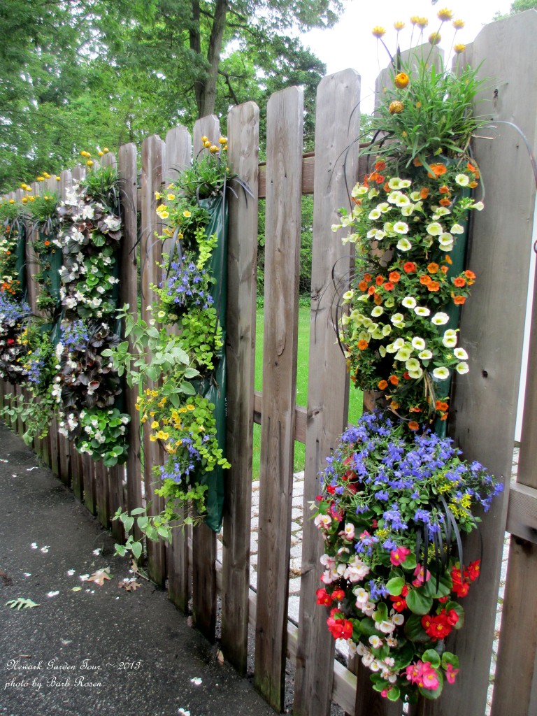 Vertical Gardens https://lolajack-global.jp.net/unexpected-garden-accents/