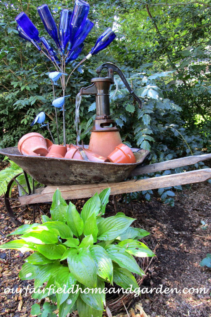 Wheelbarrow Water Feature https://lolajack-global.jp.net/wheelbarrow-water-feature/