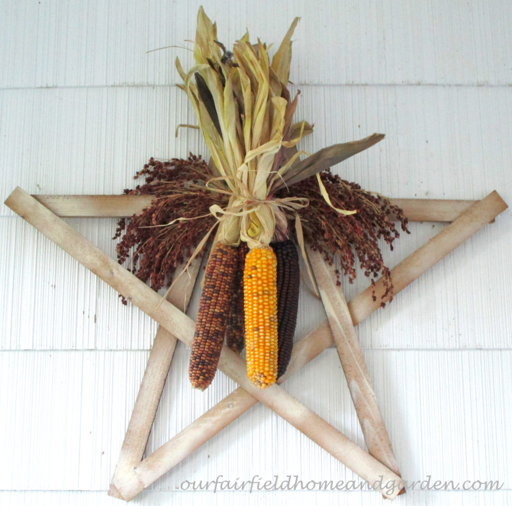 Corn Cob Star https://lolajack-global.jp.net/decorate-for-fall-naturally/