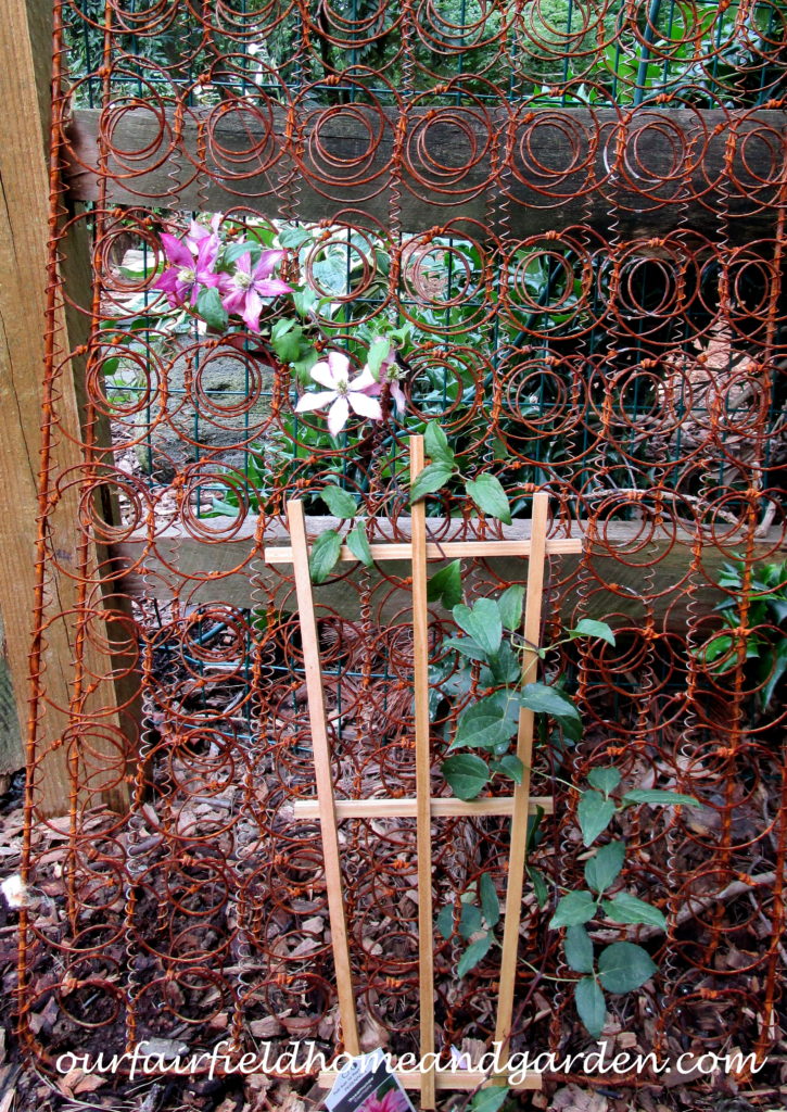 Bed Springs Trellis https://lolajack-global.jp.net/bed-springs-trellis/